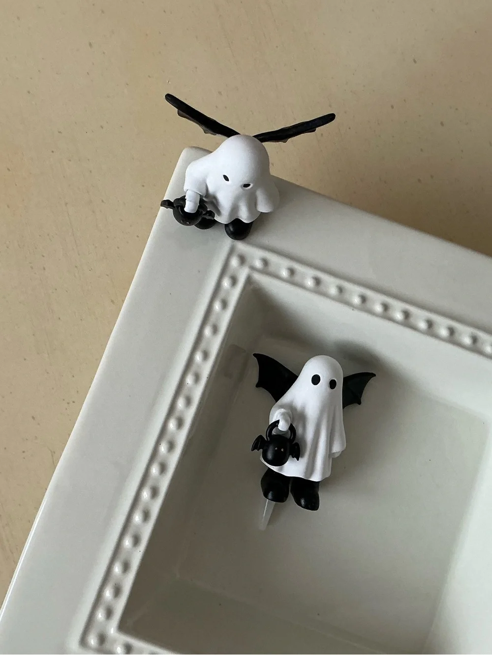 Little Ghost With Bat Wings Trick or Treater Platter Decoration 🦇